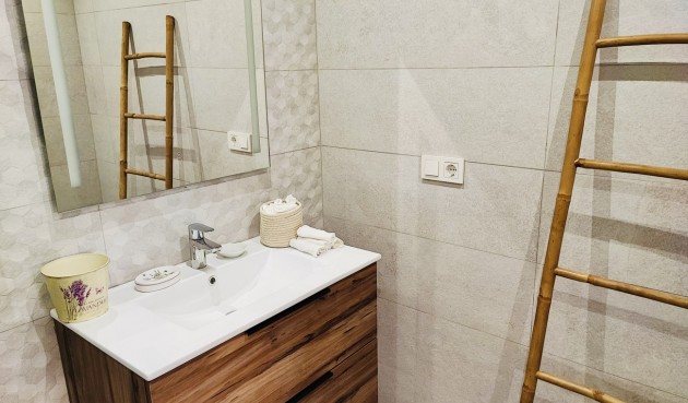 Återförsäljning - Apartment -
Torrevieja - Costa Blanca