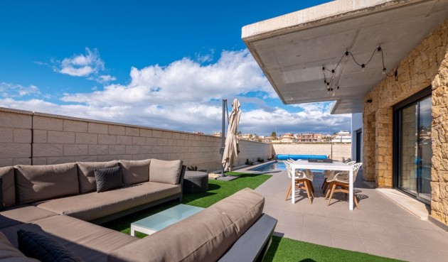 Resale - Villa -
Ciudad Quesada - Costa Blanca
