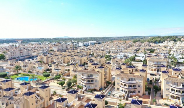 Resale - Apartment -
Orihuela Costa - Lomas de Cabo Roig