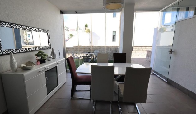 Brukt - Bungalow -
Orihuela Costa - Costa Blanca