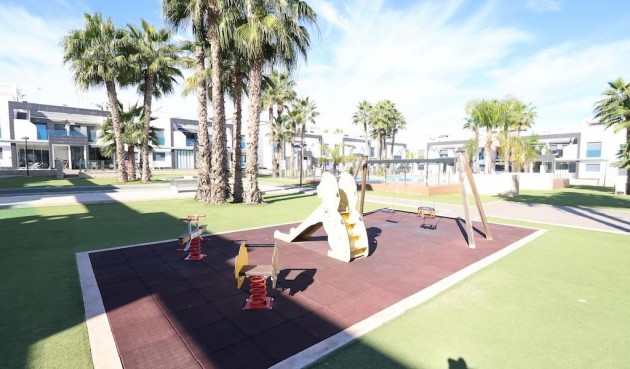 Brukt - Bungalow -
Orihuela Costa - Costa Blanca