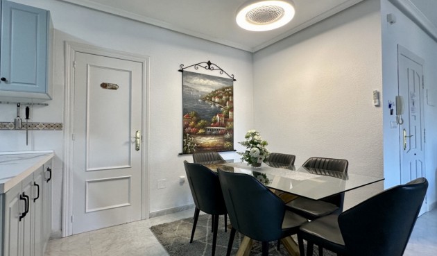 Återförsäljning - Apartment -
Orihuela Costa - Costa Blanca