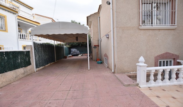 Resale - Villa -
Algorfa - Inland