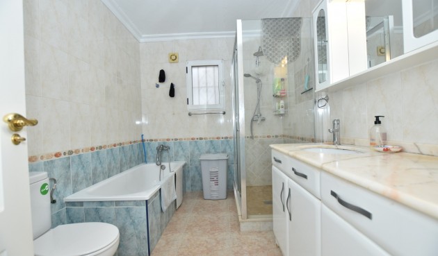 Resale - Villa -
Algorfa - Inland