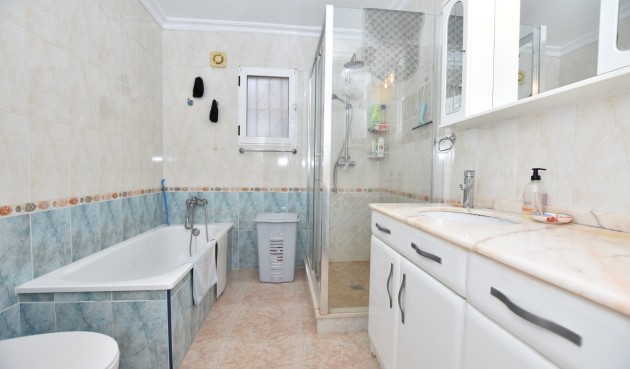 Resale - Villa -
Algorfa - Inland