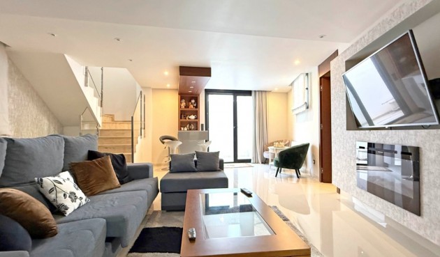 Återförsäljning - Villa -
Orihuela Costa - Costa Blanca