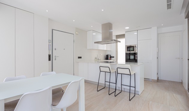 Återförsäljning - Villa -
Orihuela Costa - Costa Blanca