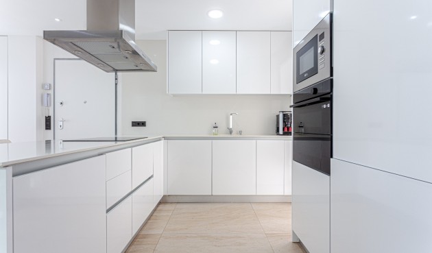 Återförsäljning - Villa -
Orihuela Costa - Costa Blanca