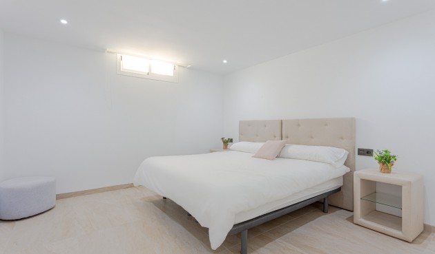 Återförsäljning - Villa -
Orihuela Costa - Costa Blanca