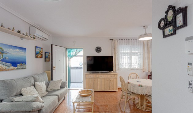 Återförsäljning - Villa -
Orihuela Costa - Costa Blanca