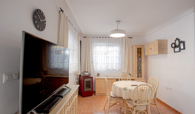 Återförsäljning - Villa -
Orihuela Costa - Costa Blanca