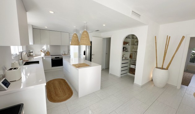 Återförsäljning - Villa -
Mar Menor Golf Resort - Inland