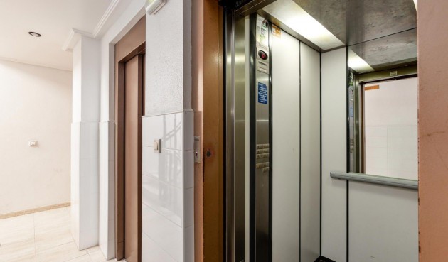 Återförsäljning - Apartment -
Torrevieja - Playa del Cura