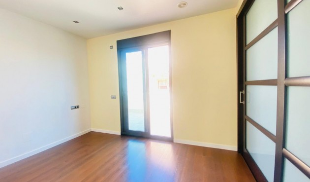 Resale - Villa -
Santiago de la Ribera - San Blas