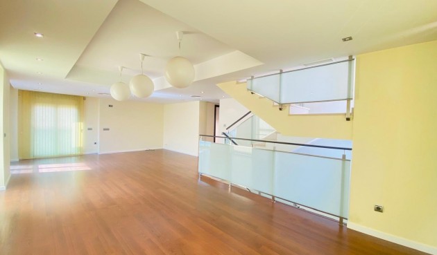 Resale - Villa -
Santiago de la Ribera - San Blas