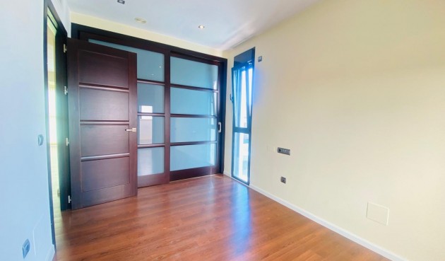 Resale - Villa -
Santiago de la Ribera - San Blas