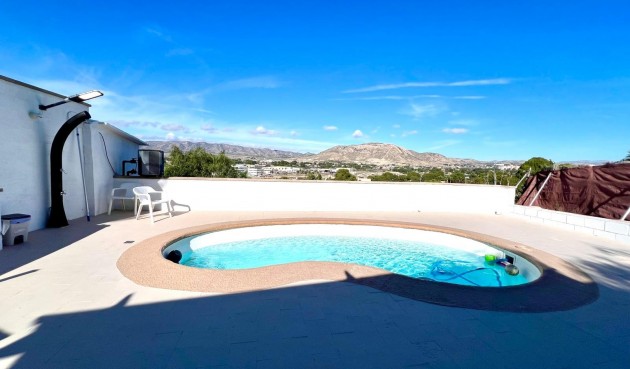 Resale - Villa -
Elda - Inland