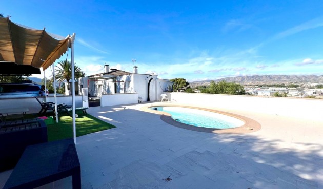 Resale - Villa -
Elda - Inland