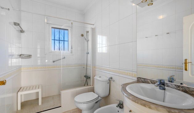 Brukt - Villa -
Rojales - Inland