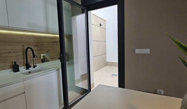 Brukt - Villa -
Dolores - Sector 4