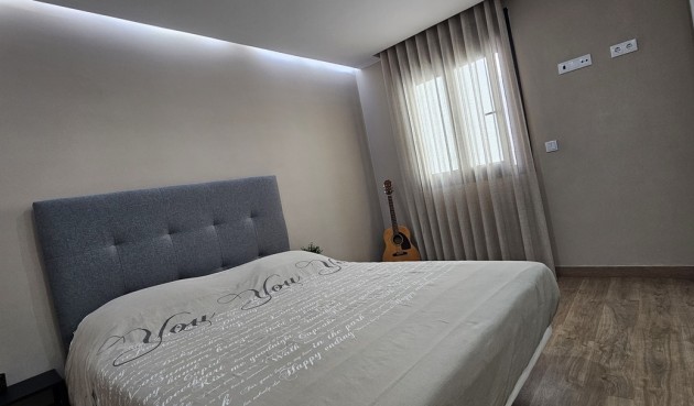 Brukt - Villa -
Dolores - Sector 4