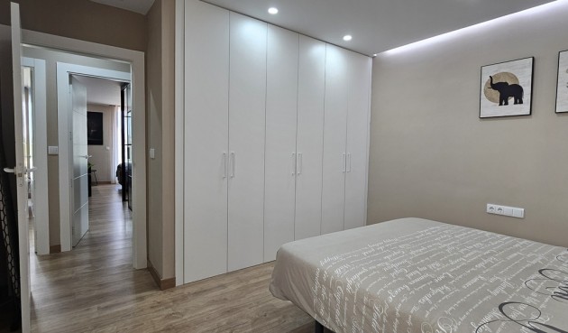 Brukt - Villa -
Dolores - Sector 4