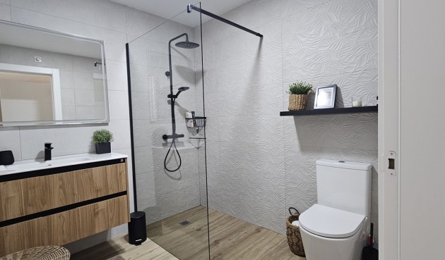 Brukt - Villa -
Dolores - Sector 4