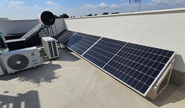 Brukt - Villa -
Dolores - Sector 4