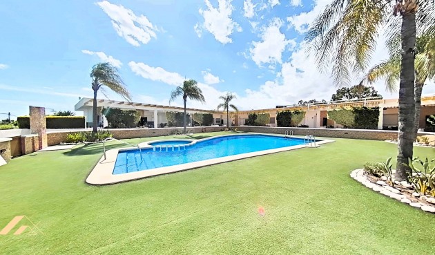 Brukt - Town House -
Pilar de la Horadada - Mil Palmeras