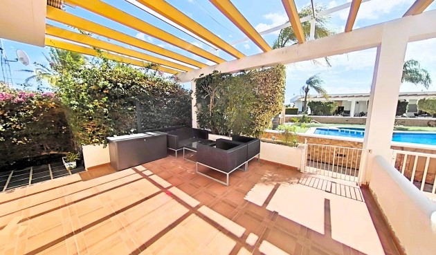 Brukt - Town House -
Pilar de la Horadada - Mil Palmeras