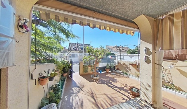 Brukt - Town House -
Santiago de la Ribera - Santiago De La Ribera