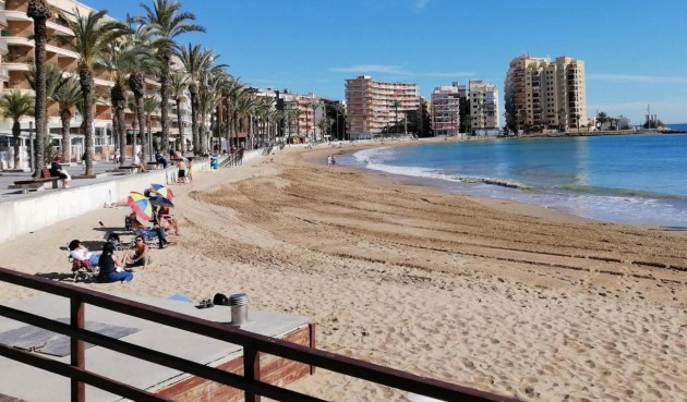 Resale - Apartment -
Torrevieja - Curva Del Palangre