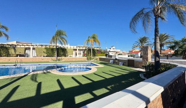 Brukt - Town House -
Pilar de la Horadada - Costa Blanca