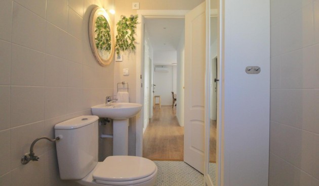 Resale - Apartment -
Torrevieja - Costa Blanca