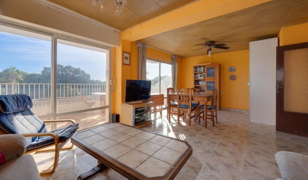 Resale - Apartment -
Guardamar del Segura - Pinomar