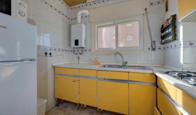 Resale - Apartment -
Guardamar del Segura - Pinomar