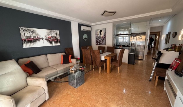 Återförsäljning - Apartment -
Torrevieja