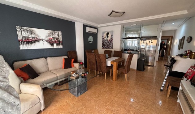 Återförsäljning - Apartment -
Torrevieja
