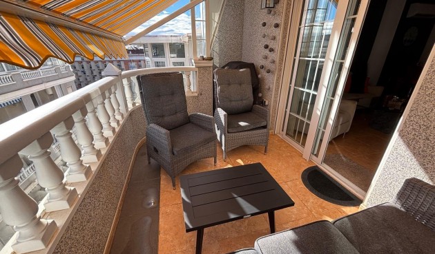 Återförsäljning - Apartment -
Torrevieja