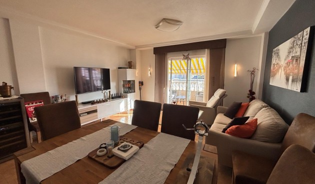 Återförsäljning - Apartment -
Torrevieja