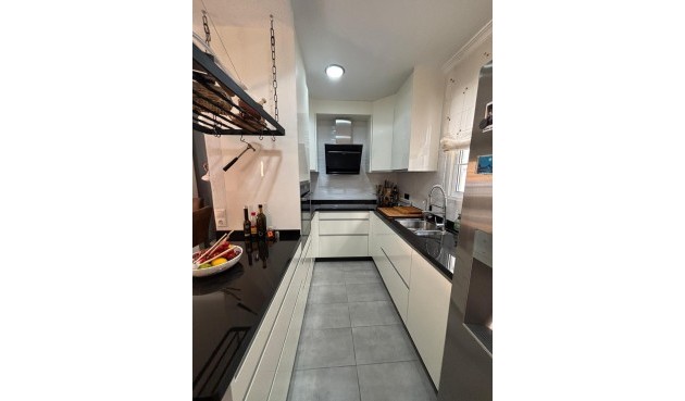 Återförsäljning - Apartment -
Torrevieja