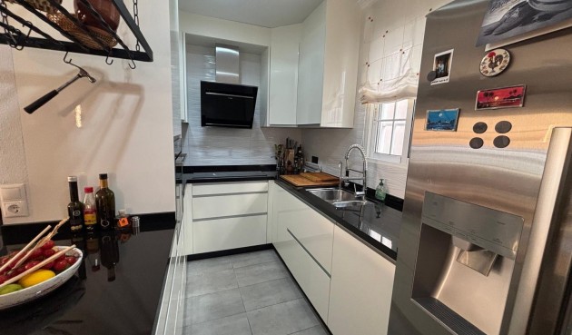 Återförsäljning - Apartment -
Torrevieja