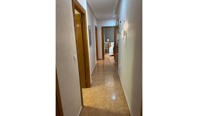 Återförsäljning - Apartment -
Torrevieja