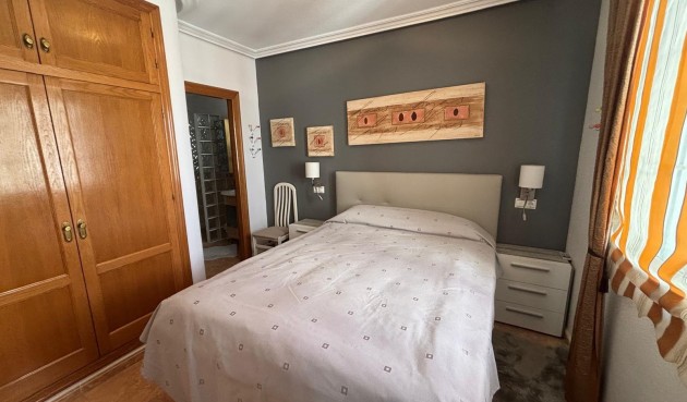 Återförsäljning - Apartment -
Torrevieja