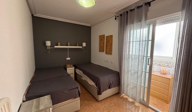 Återförsäljning - Apartment -
Torrevieja