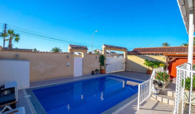 Reventa - Villa -
Torrevieja - Costa Blanca