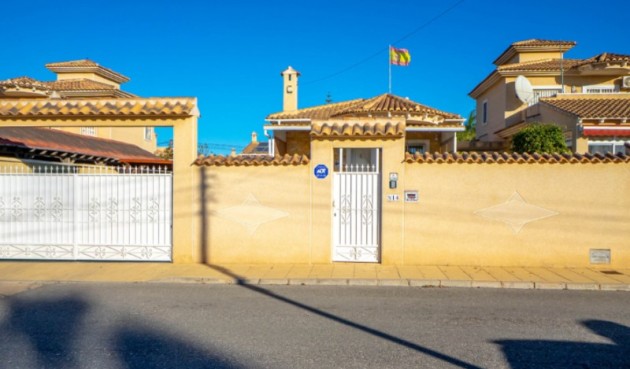 Reventa - Villa -
Torrevieja - Costa Blanca