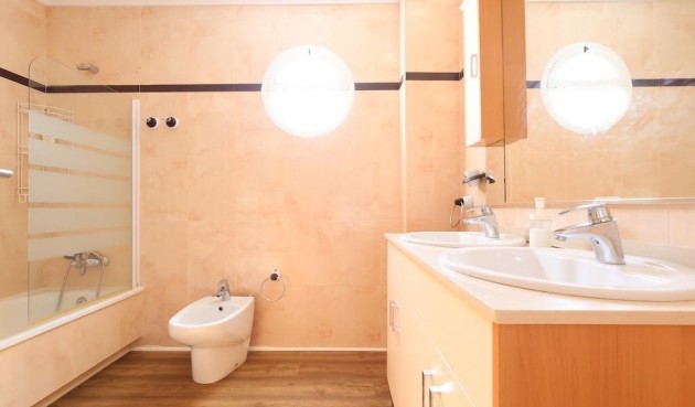 Resale - Penthouse -
Pilar de la Horadada - Costa Blanca