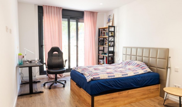 Resale - Villa -
Orihuela - Las Colinas Golf