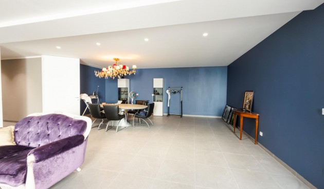 Resale - Villa -
Orihuela - Las Colinas Golf